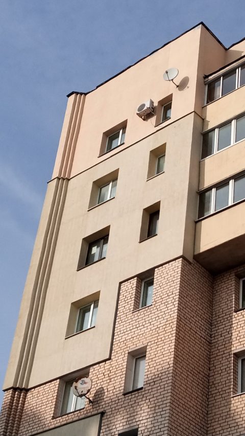 Утепление квартиры снаружи в Минске специалистами-альпинистами!